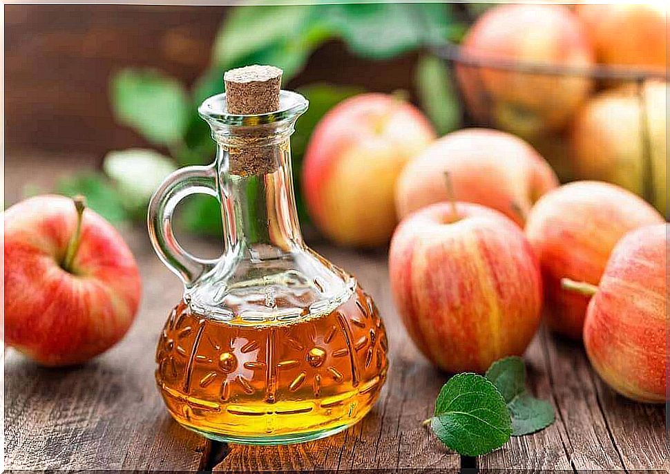 Apple cider vinegar to prevent bad body odor