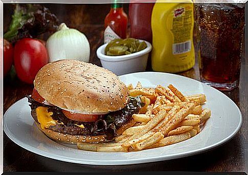 Unhealthy foods cause us to age faster