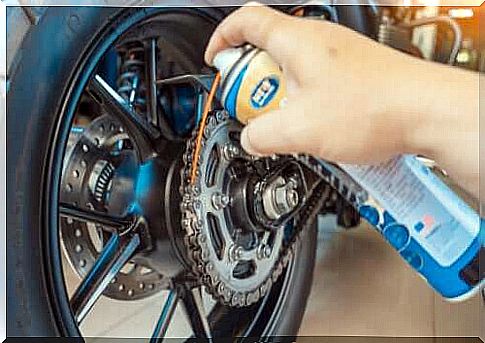 Five tips for maintaining motorcycles at home