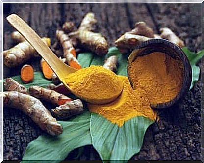 Turmeric lying across a table