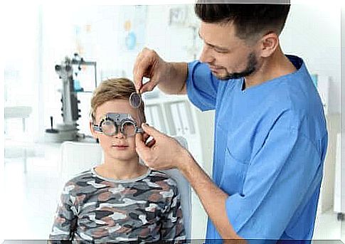 How to detect vision problems in children?