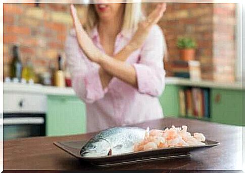 Shellfish allergies: Symptoms and treatments