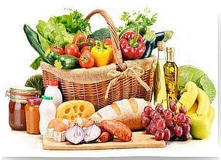 A wide variety of foods - inflammatory bowel disease